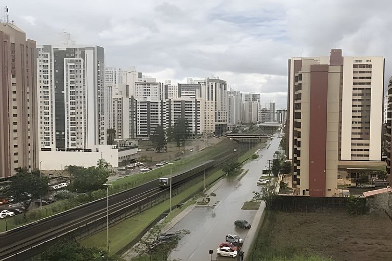 Loft conforto com praça na frente !