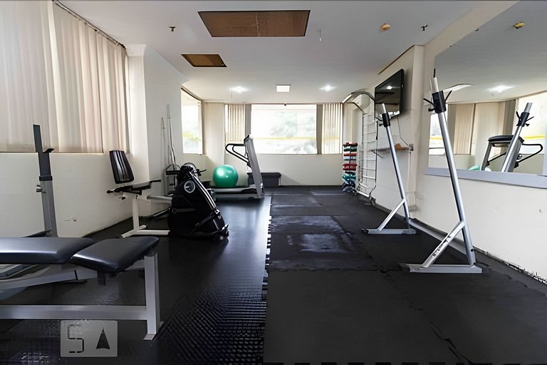Loft conforto com praça na frente !