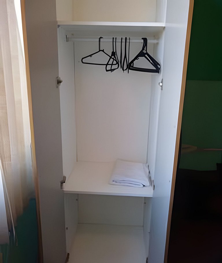 Suite equipada com cozinha , conforto e paz !