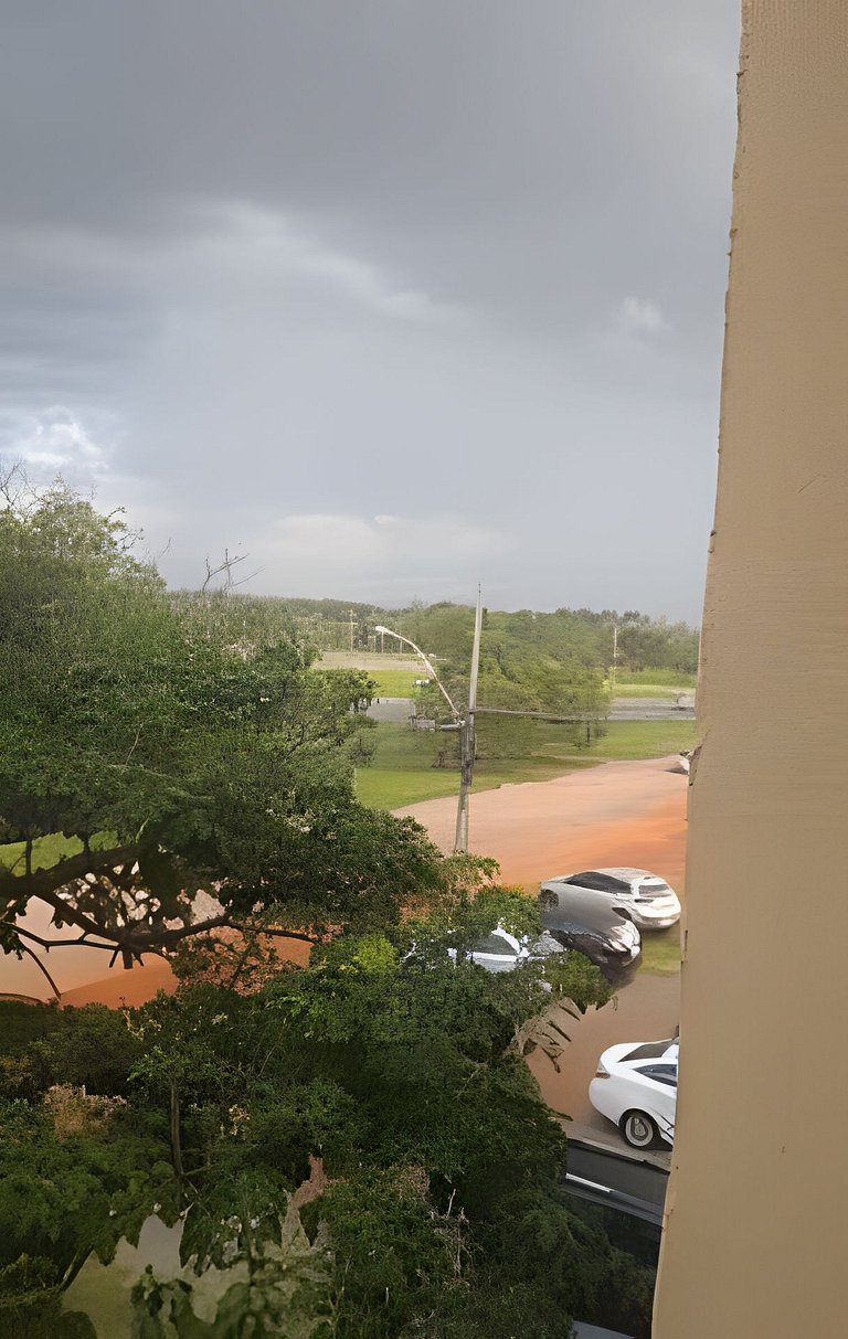 Vista p/parque, perto de tudo. Apto inteiro (loft)